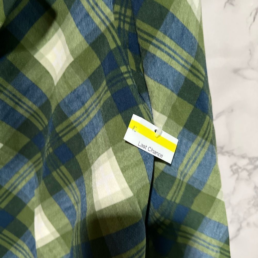 WEWOREWHAT Boxy Cropped Blazer - Picture 6 of 13